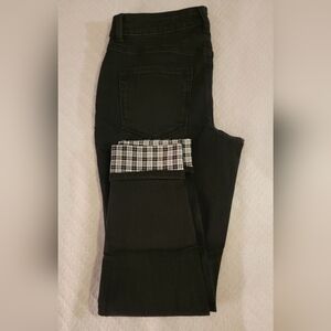 Maurices Black Cropped Ankle Jeans with Unique Plaid Accent
